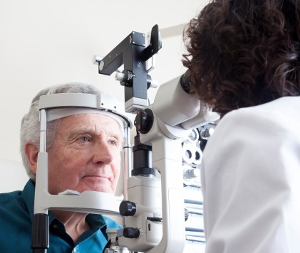Getting an eye exam when you notice any sudden vision changes could save your sight. (iStock)